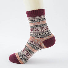 Load image into Gallery viewer, Winter Thick Warm Stripe Wool Socks